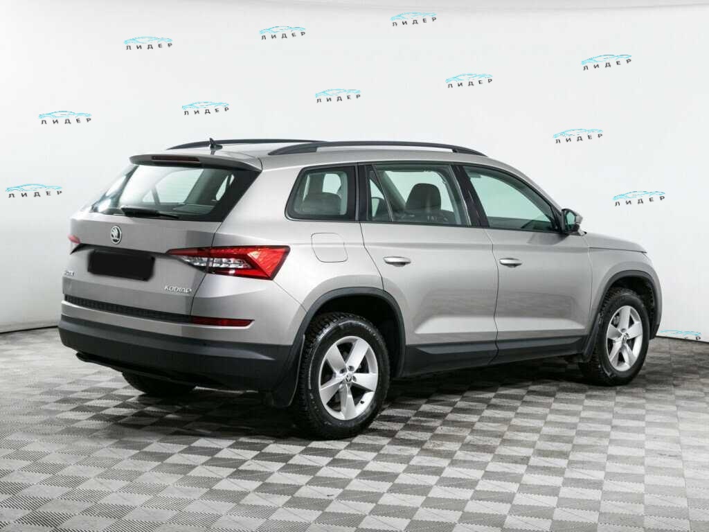 Б/У Шкода Кодиак 2019 года. Фото: #3