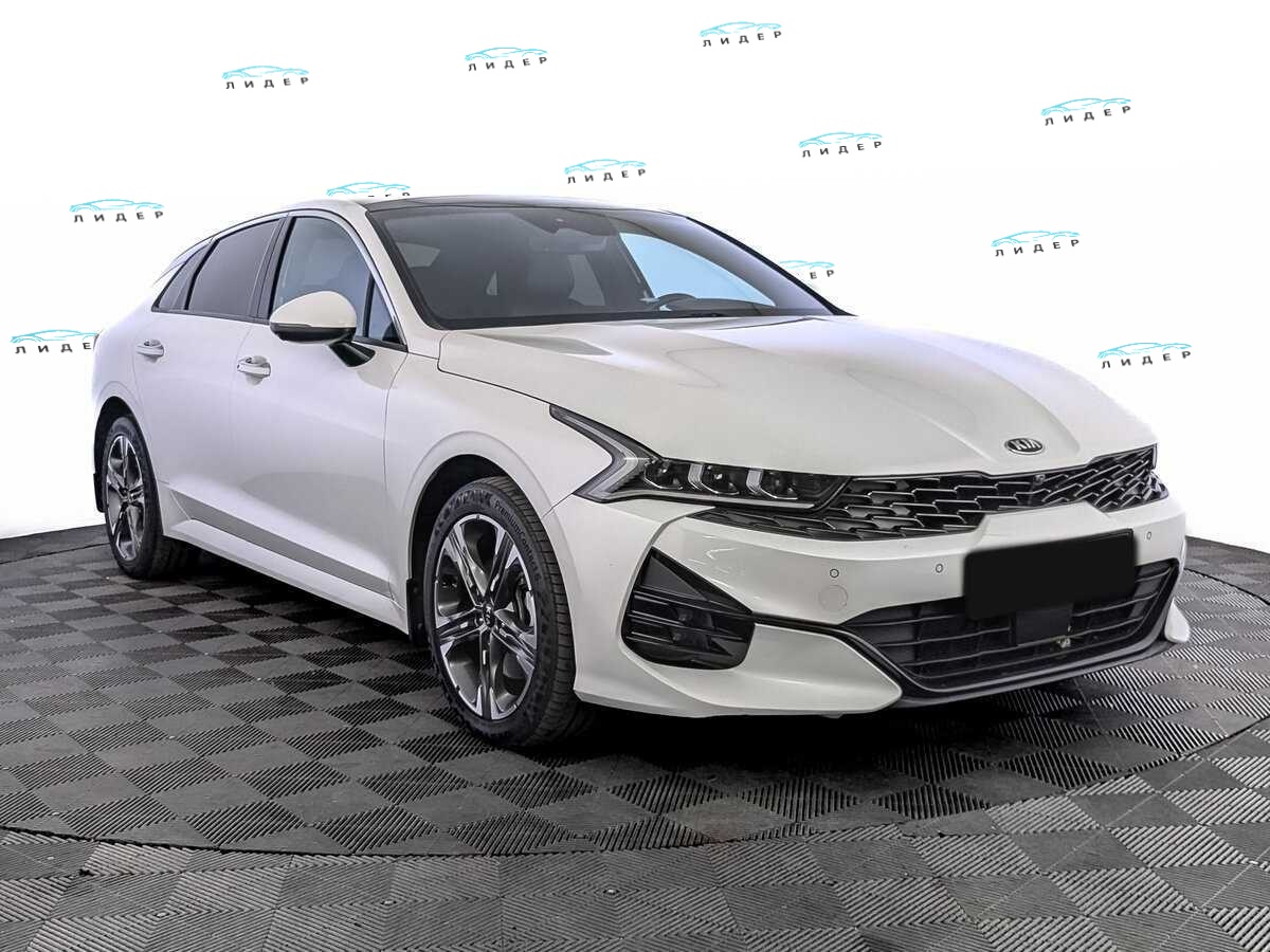Б/У Киа К5 2021 года. Фото: #2