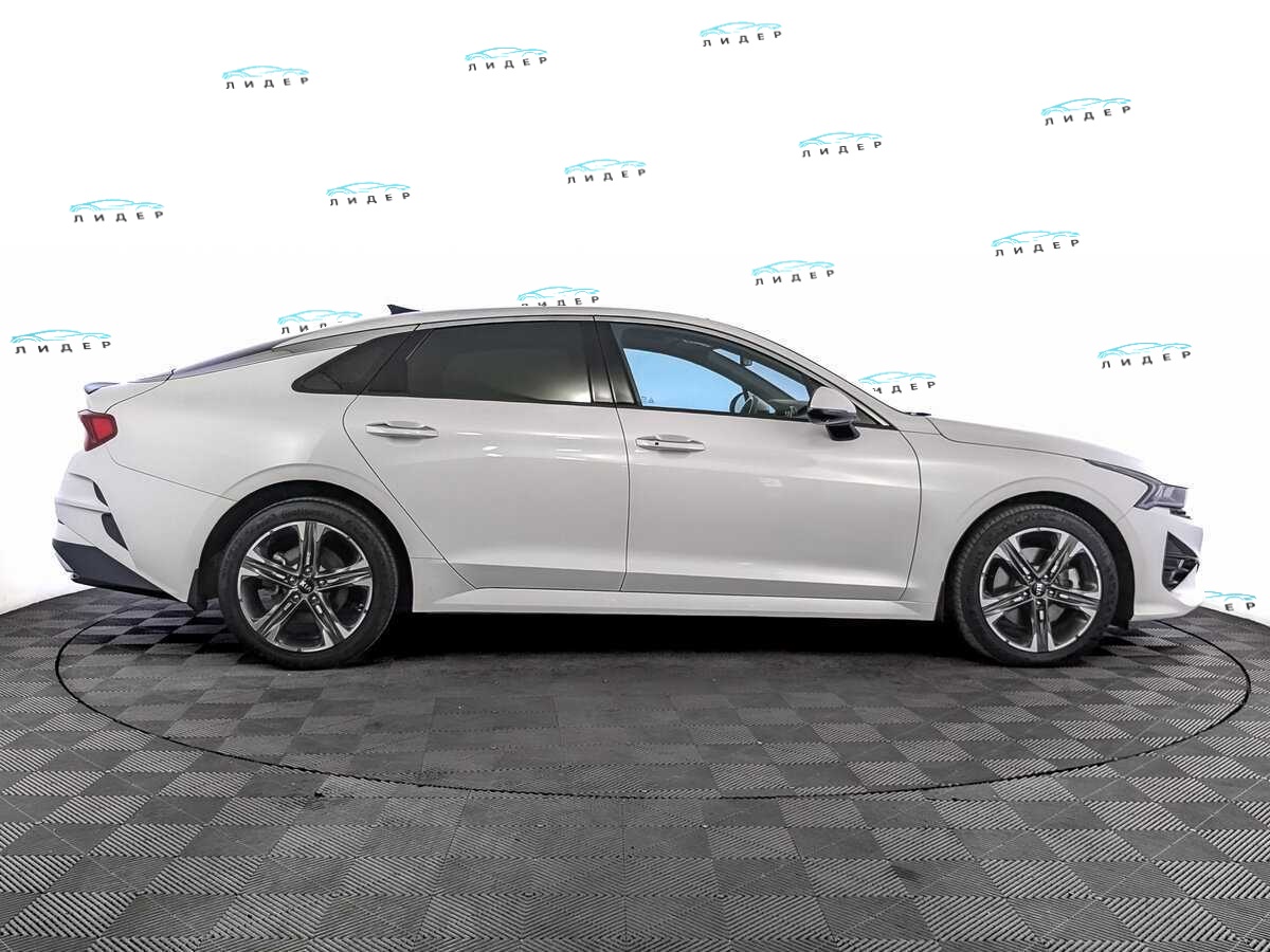 Б/У Киа К5 2021 года. Фото: #3