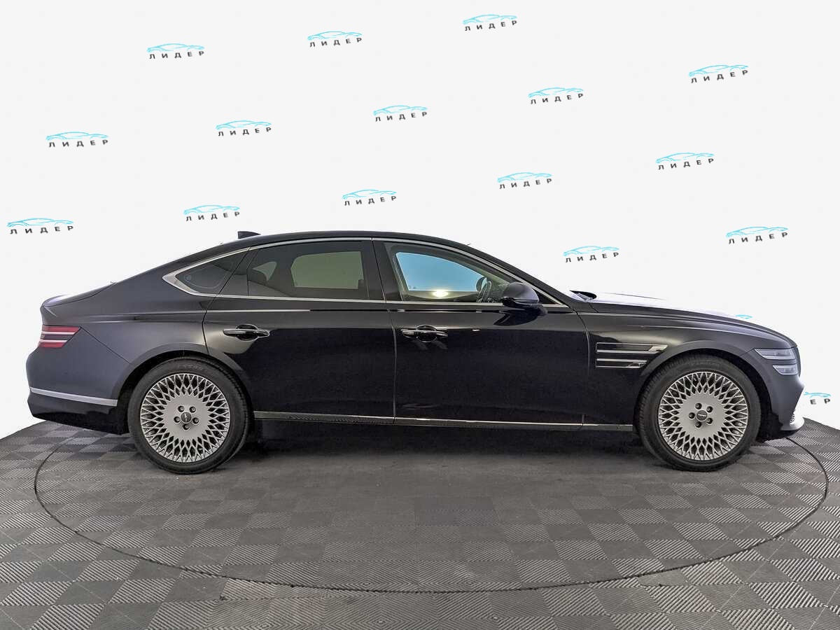 Б/У Генезис Г80 2021 года. Фото: #3