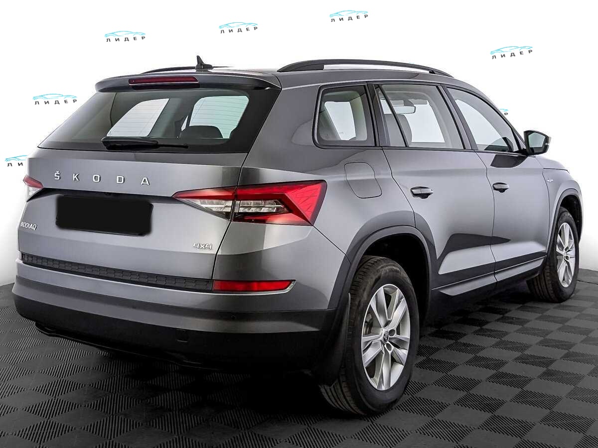 Б/У Шкода Кодиак 2021 года. Фото: #4