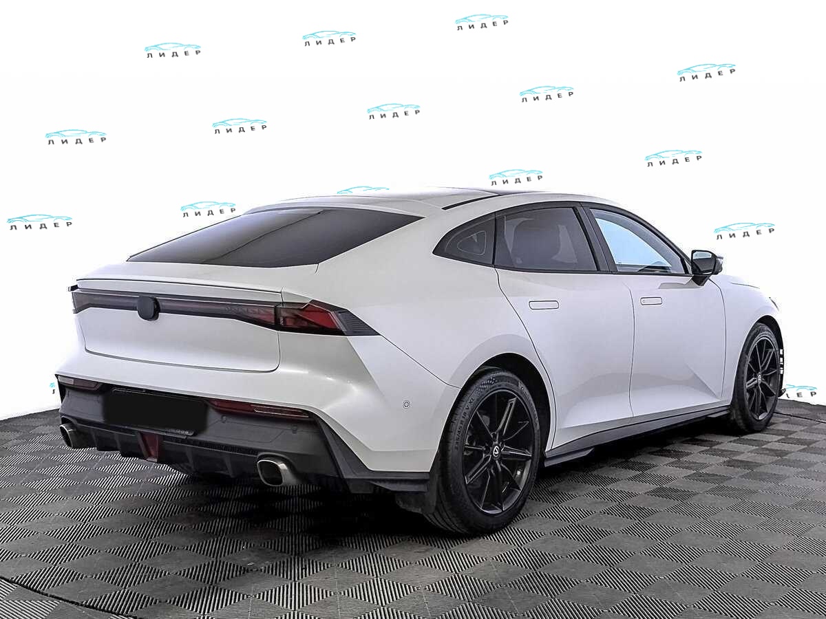 Б/У Чанган УНИ-В 2023 года. Фото: #4