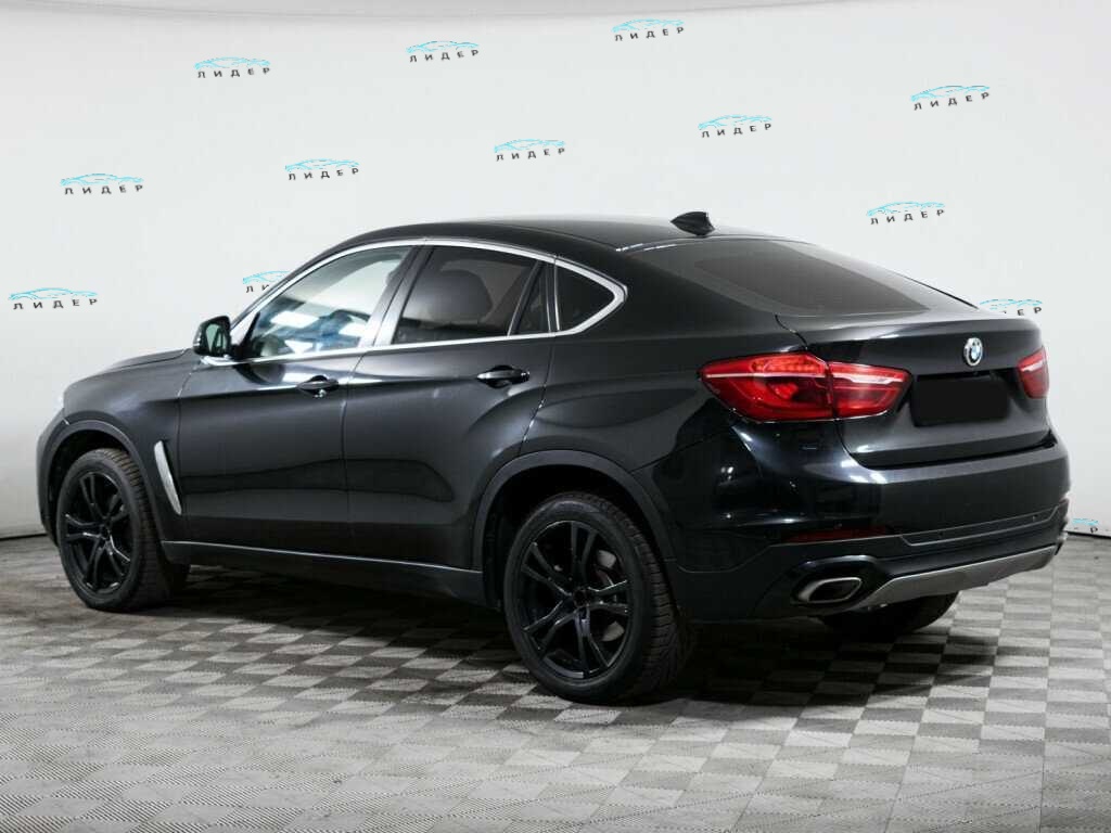 Б/У БМВ Икс6 2018 года. Фото: #5