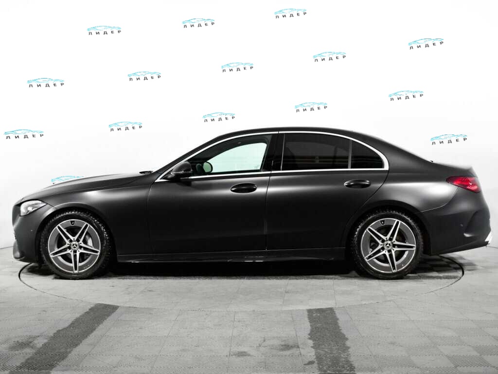 Б/У Мерседес-Бенц Ц-Класс 2021 года. Фото: #7