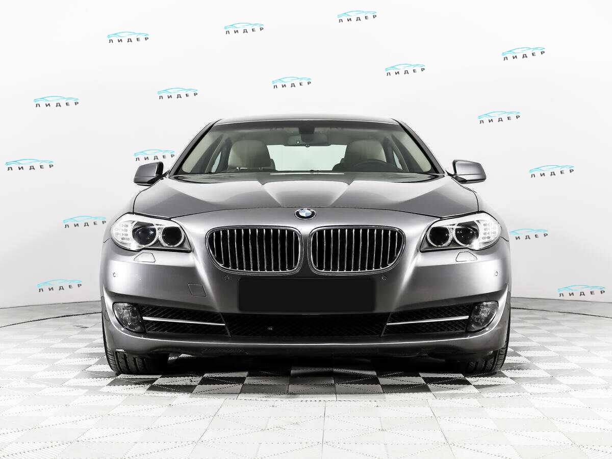 Б/У БМВ 5 серии 2012 года. Фото: #1