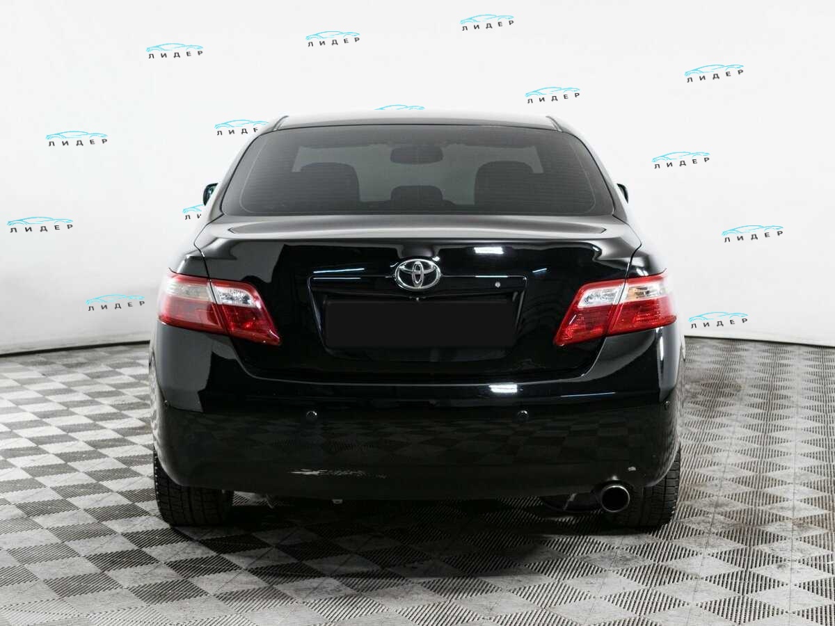 Б/У Тойота Камри 2008 года. Фото: #4