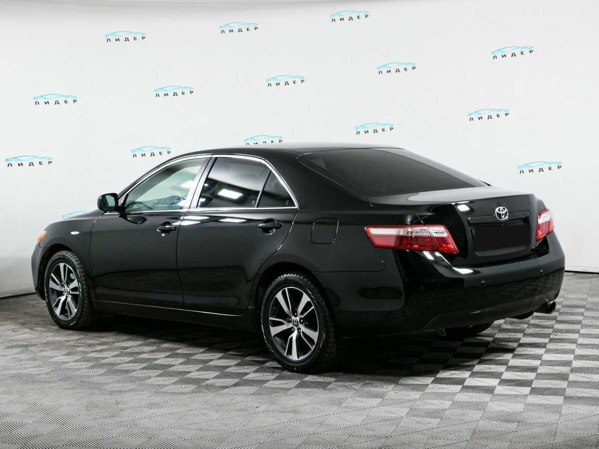 Б/У Тойота Камри 2008 года. Фото: #5