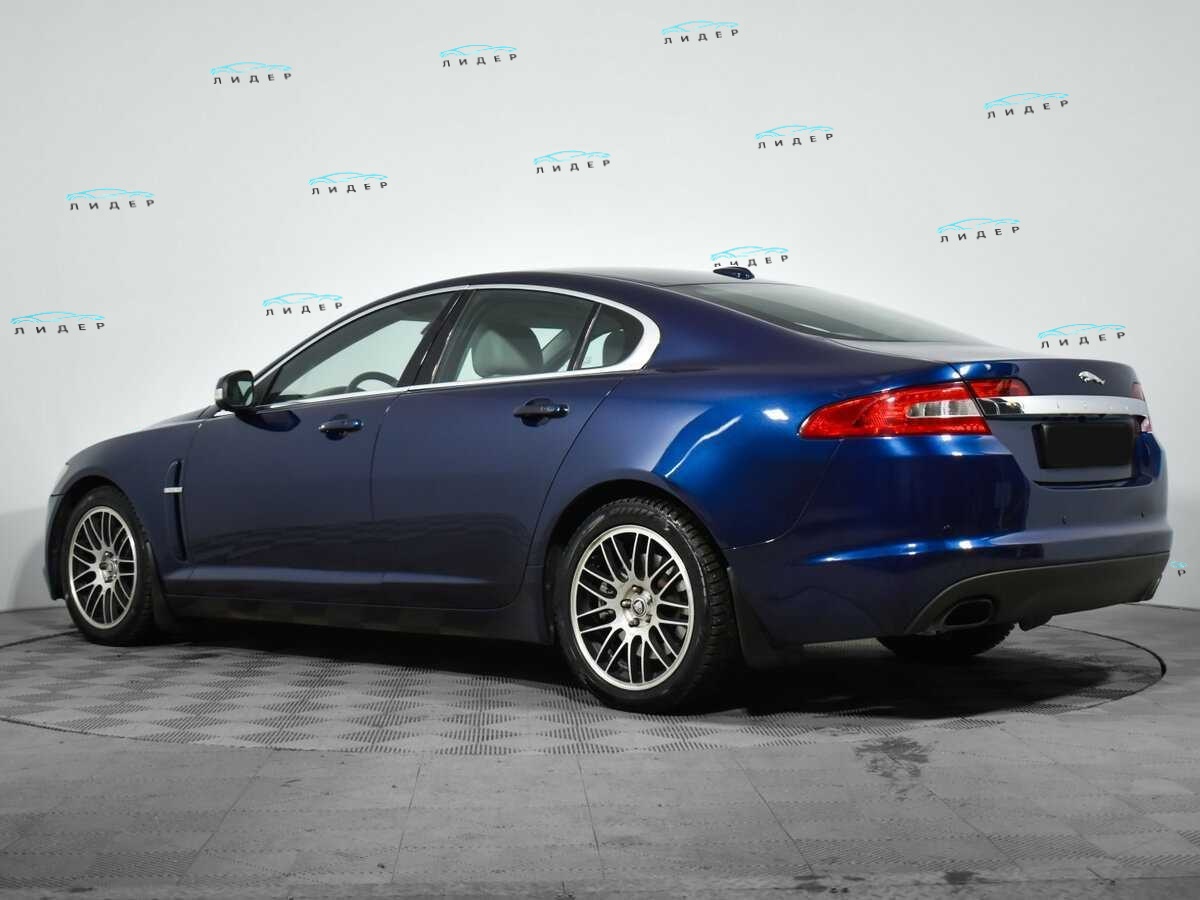 Б/У Ягуар ИксФ 2008 года. Фото: #5