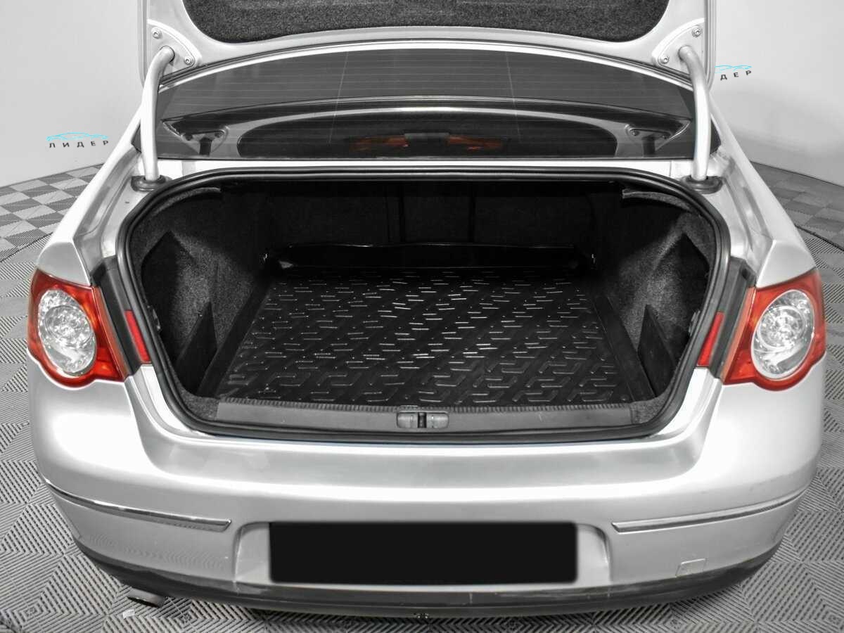 Б/У Фольксваген Пассат 2006 года. Фото: #17