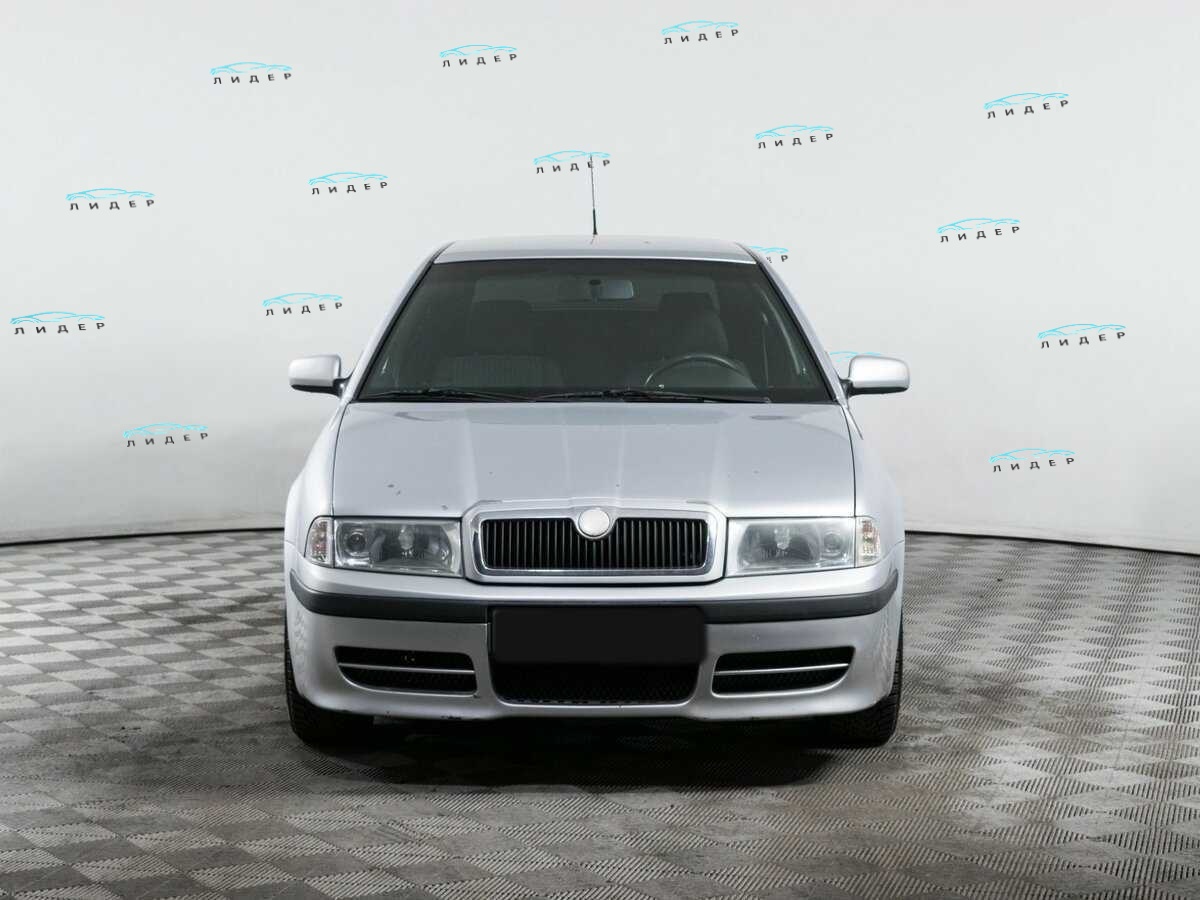 Б/У Шкода Октавия 2008 года. Фото: #1