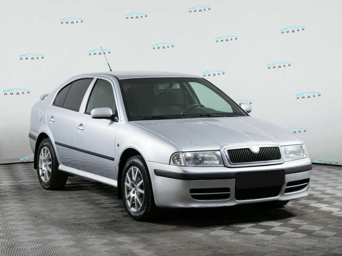 Б/У Шкода Октавия 2008 года. Фото: #2