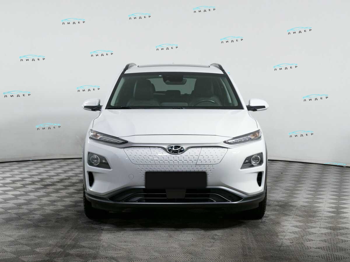 Б/У Хендай Кона 2018 года. Фото: #1