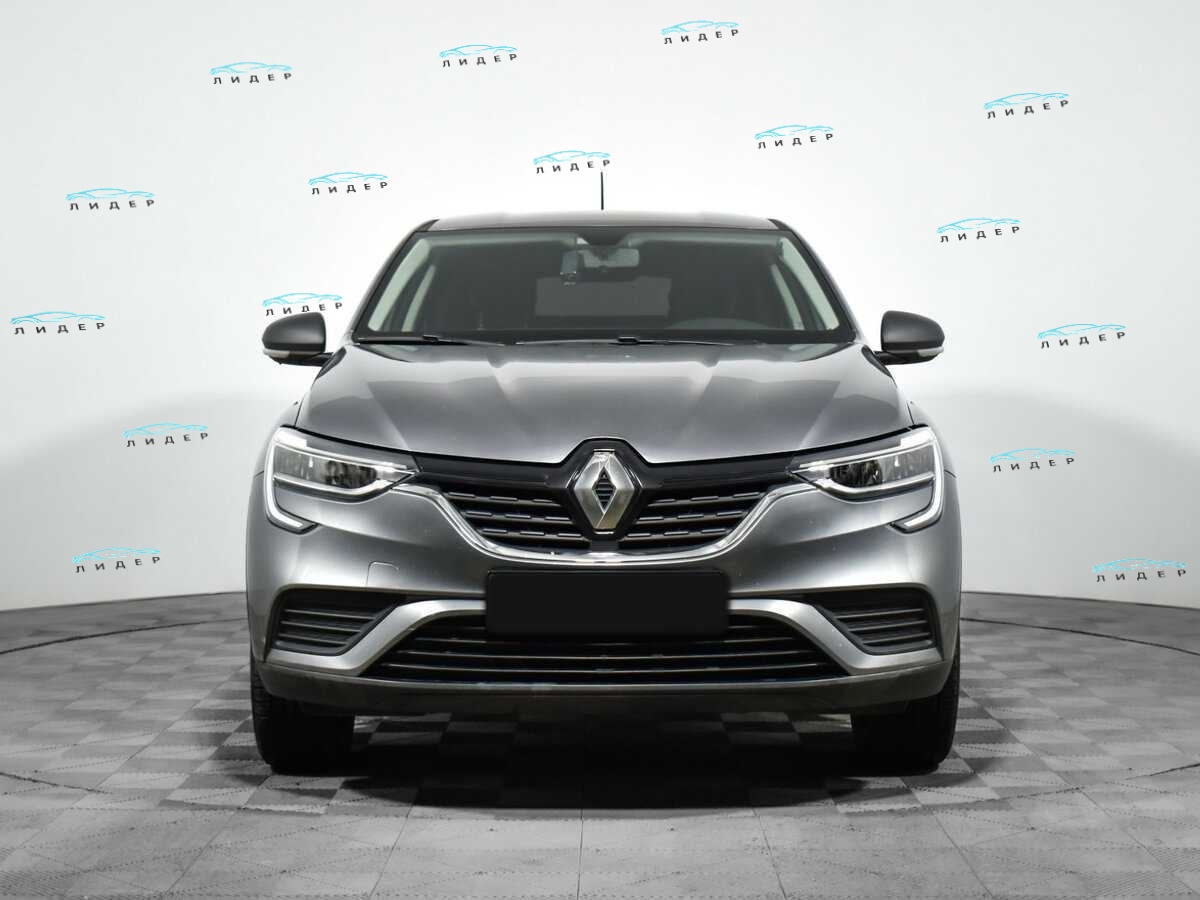 Б/У Рено Аркана 2019 года. Фото: #1