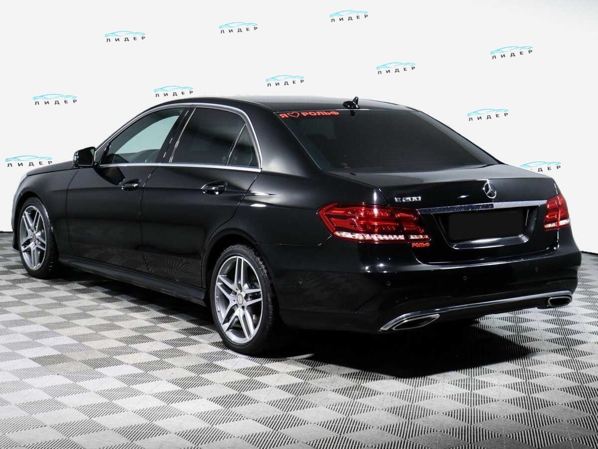 Б/У Мерседес-Бенц Е-Класс 2015 года. Фото: #6