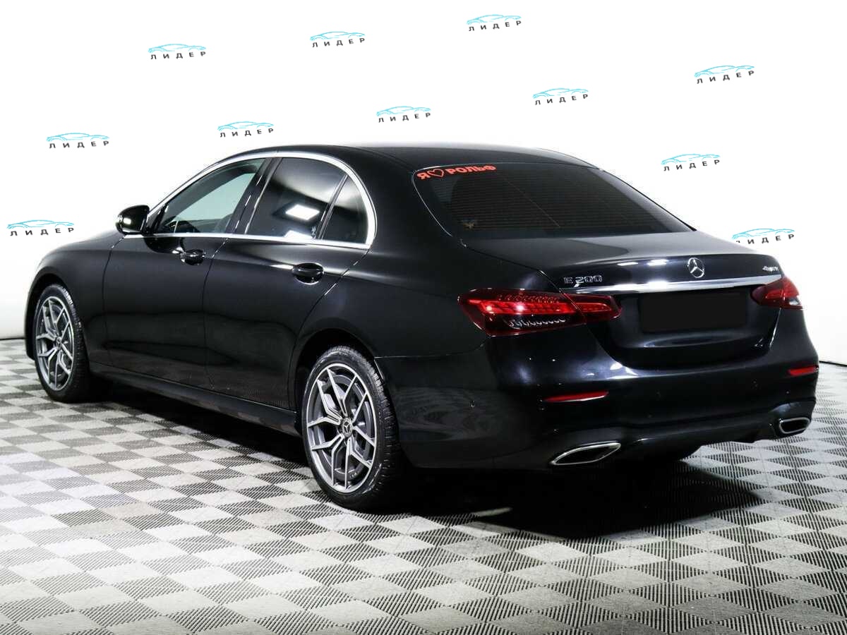 Б/У Мерседес-Бенц Е-Класс 2021 года. Фото: #6