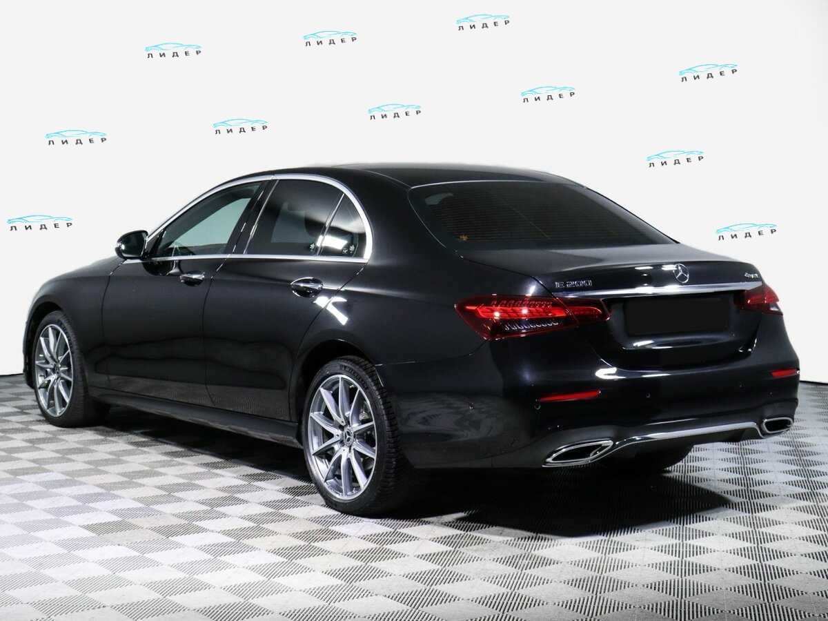 Б/У Мерседес-Бенц Е-Класс 2021 года. Фото: #6