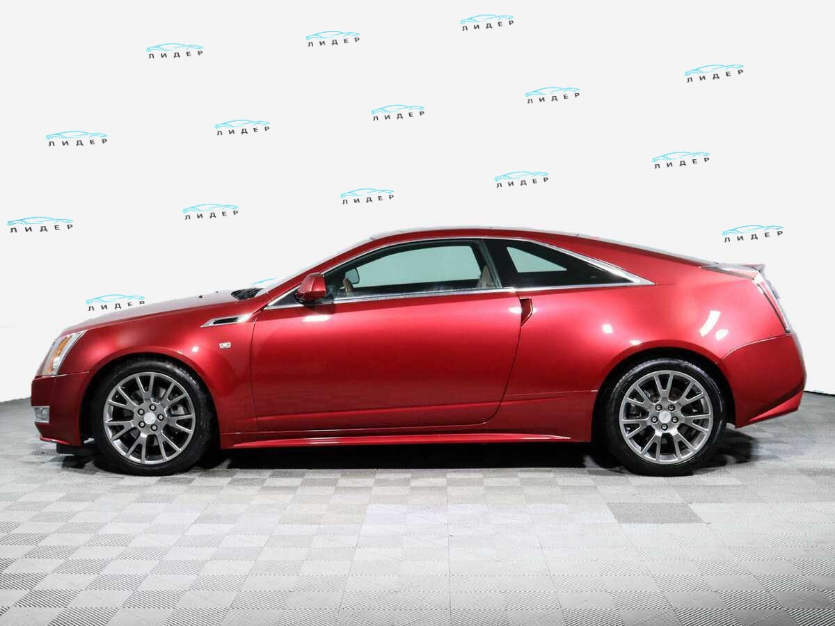 Б/У Кадиллак КТС 2011 года. Фото: #7