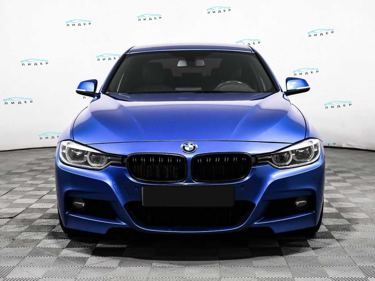 Б/У БМВ 3 серии 2017 года. Фото: #1