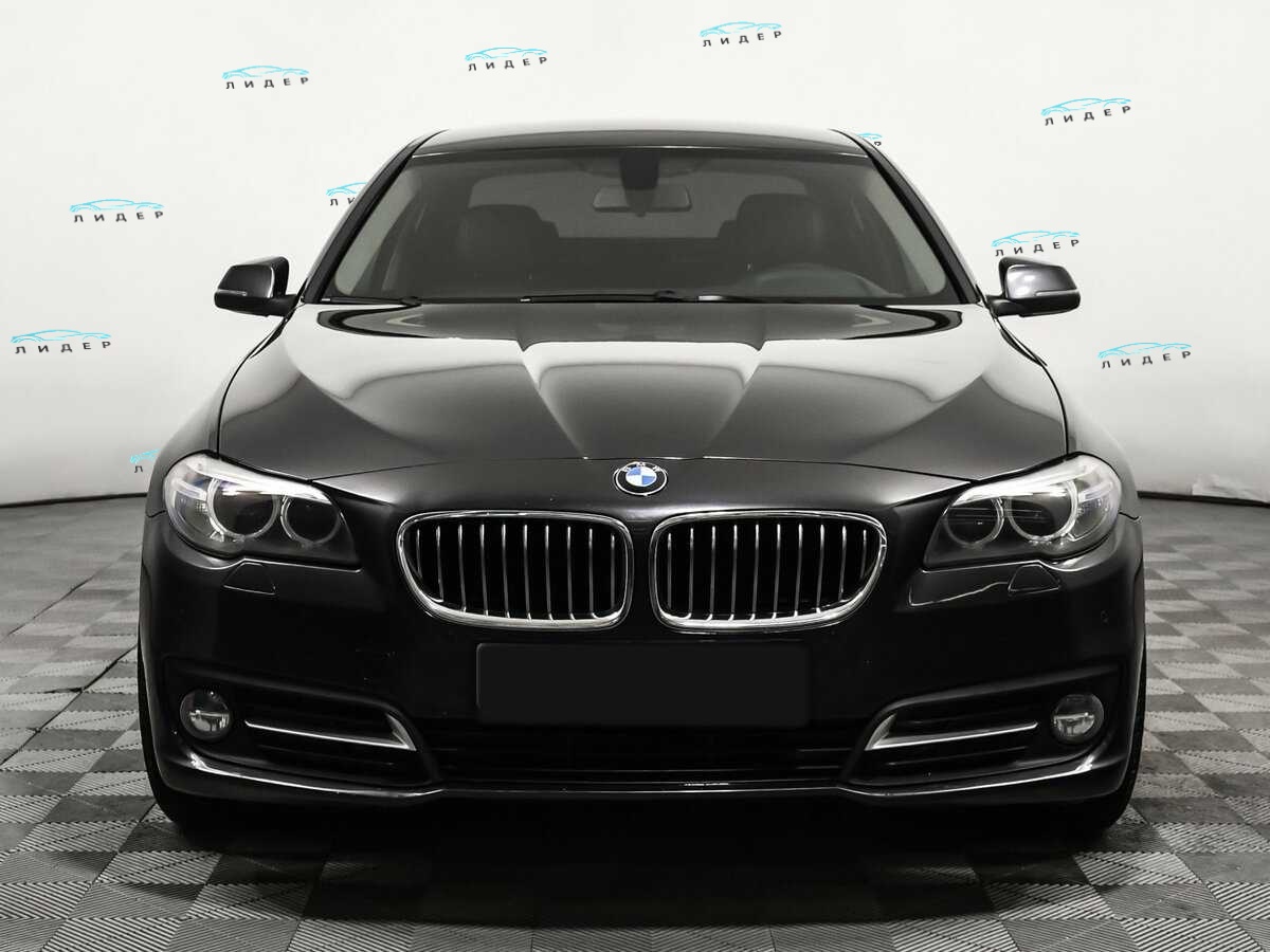 Б/У БМВ 5 серии 2016 года. Фото: #1