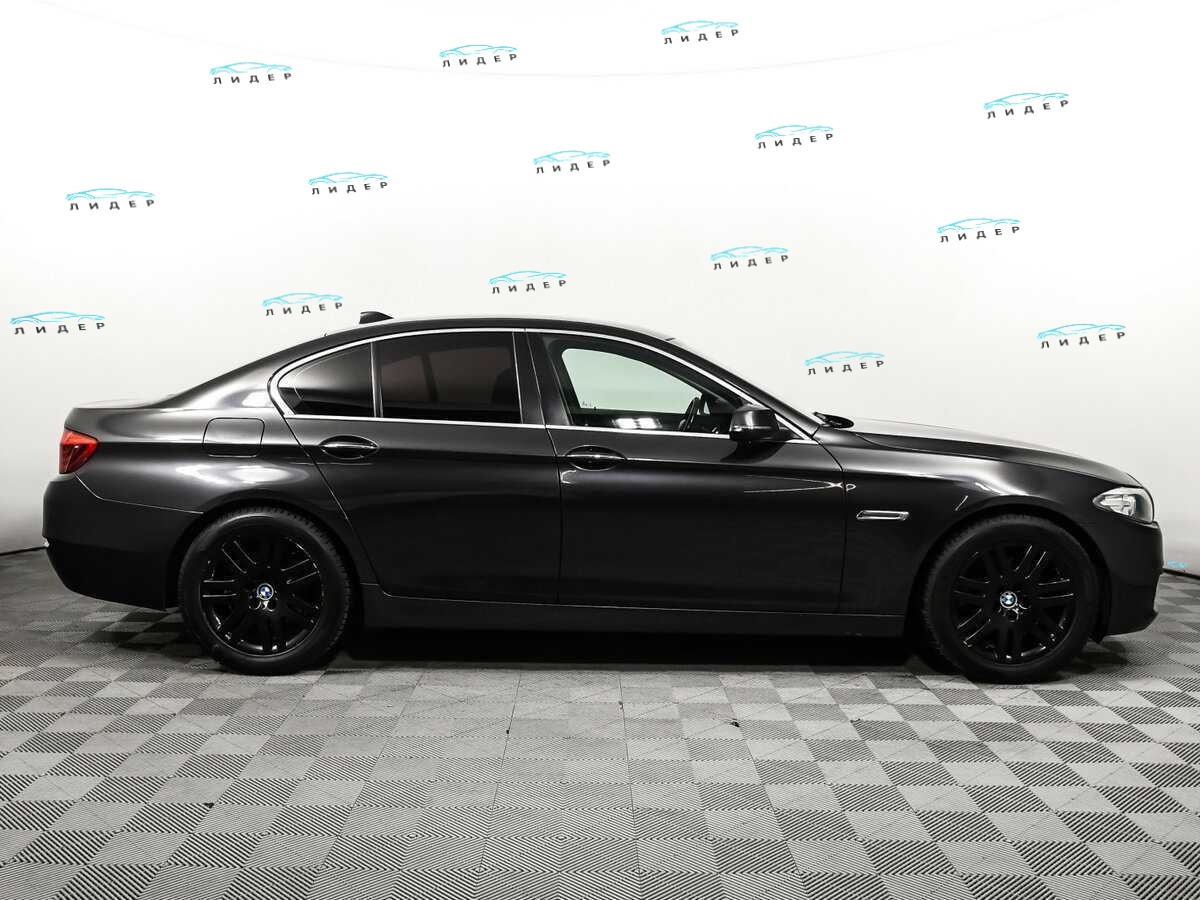 Б/У БМВ 5 серии 2016 года. Фото: #3