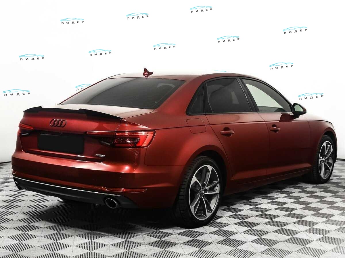 Б/У Ауди А4 2016 года. Фото: #4