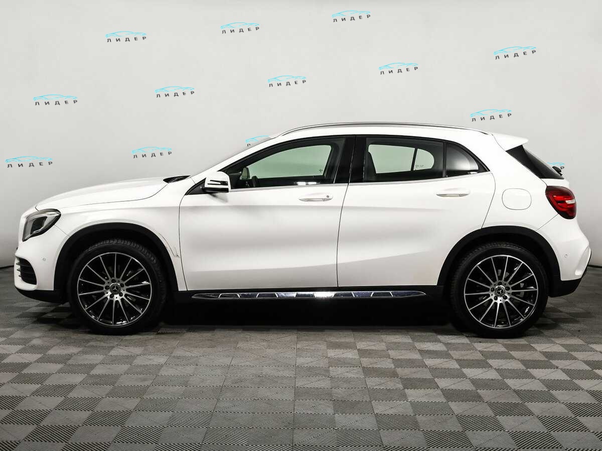 Б/У Мерседес-Бенц ГЛА 2019 года. Фото: #7