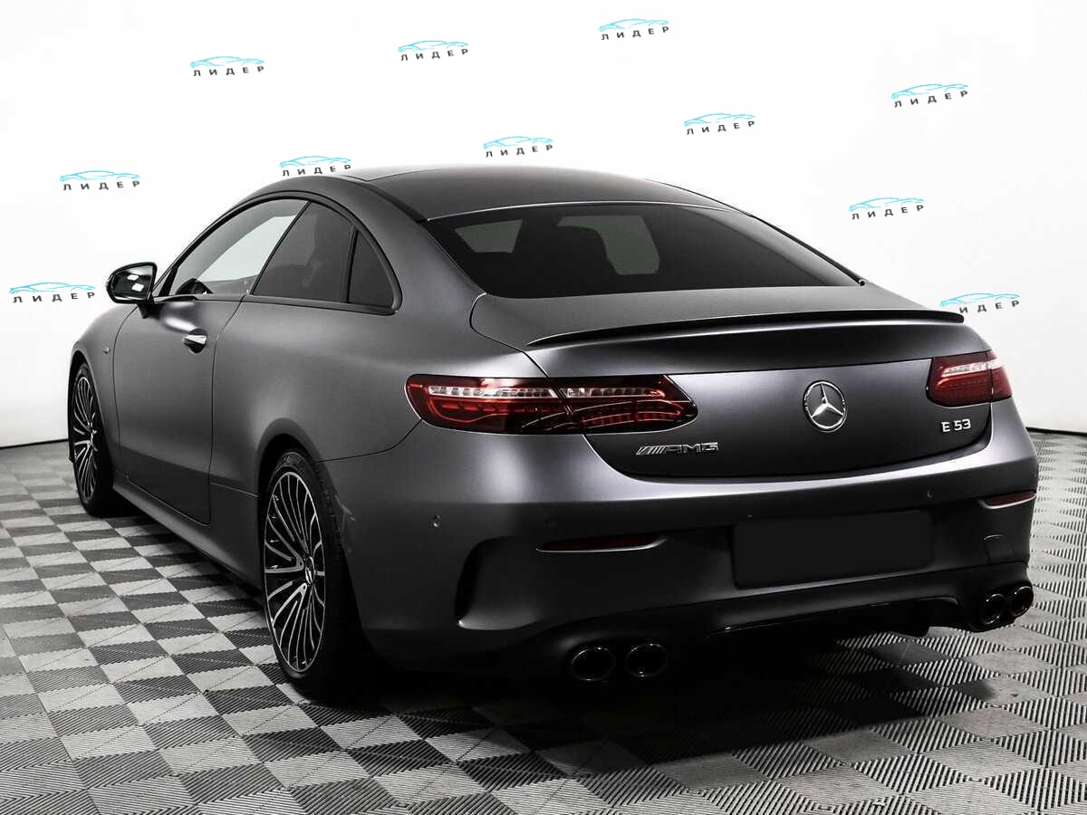 Б/У Мерседес-Бенц Е-Класс АМГ 2021 года. Фото: #6