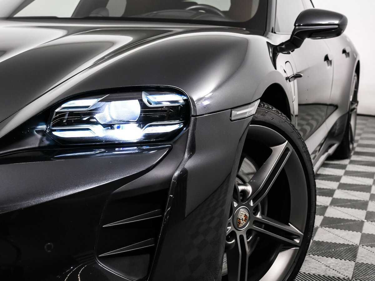 Б/У Порш Taycan 2020 года. Фото: #15