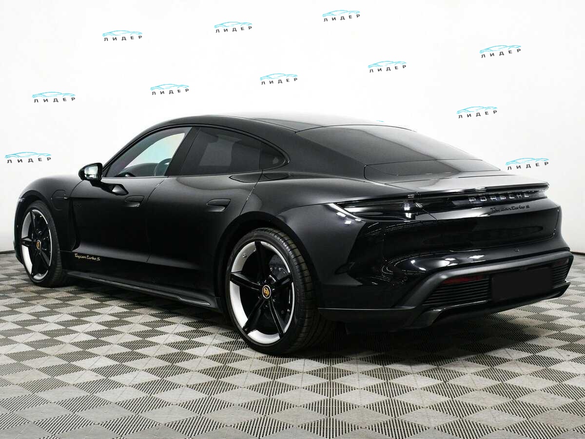 Б/У Порш Taycan 2021 года. Фото: #6