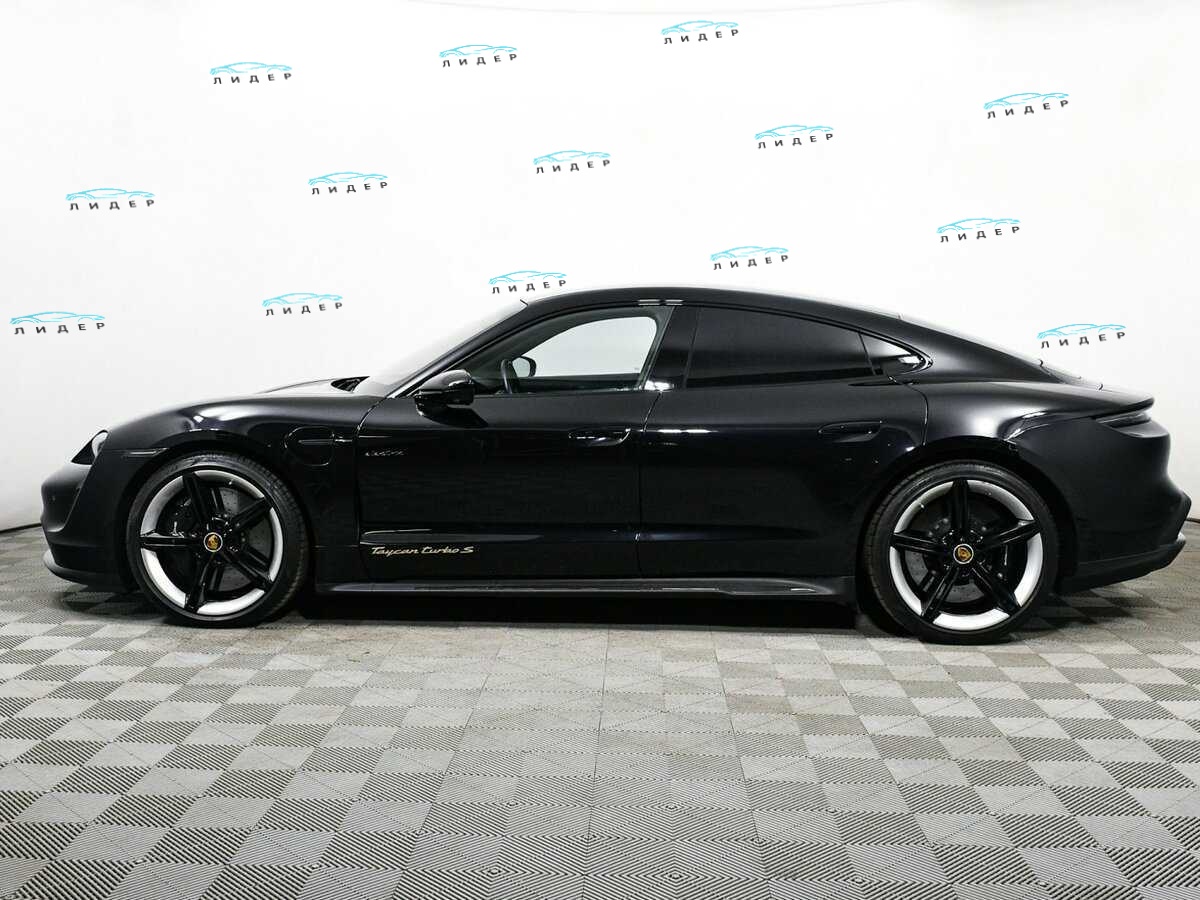 Б/У Порш Taycan 2021 года. Фото: #7