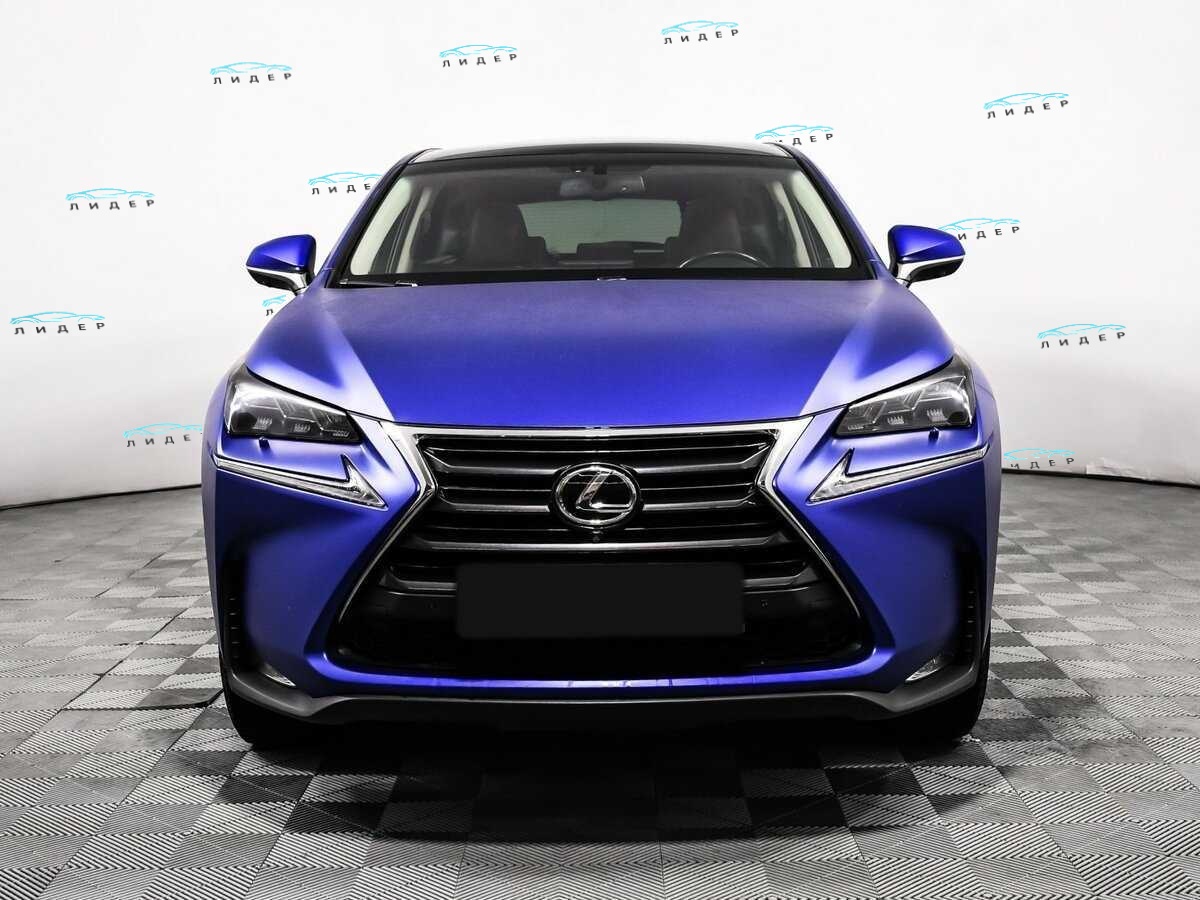 Б/У Лексус Н-Икс 2015 года. Фото: #1