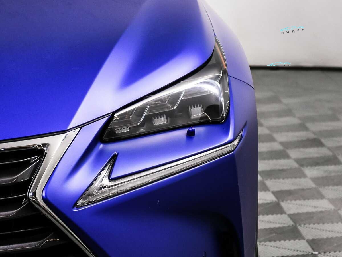 Б/У Лексус Н-Икс 2015 года. Фото: #13