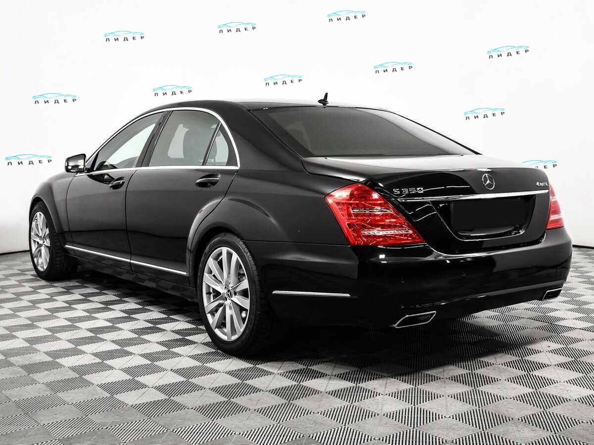 Б/У Мерседес-Бенц С-Класс 2010 года. Фото: #6