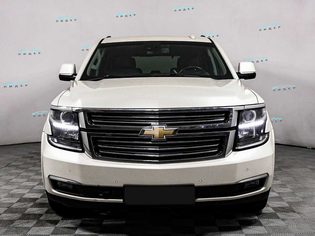 Б/У Шевроле Тахо 2015 года. Фото: #1