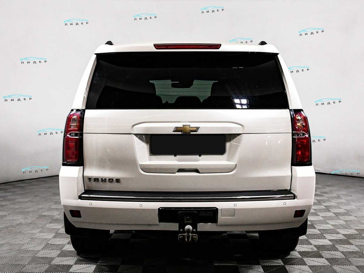 Б/У Шевроле Тахо 2015 года. Фото: #4