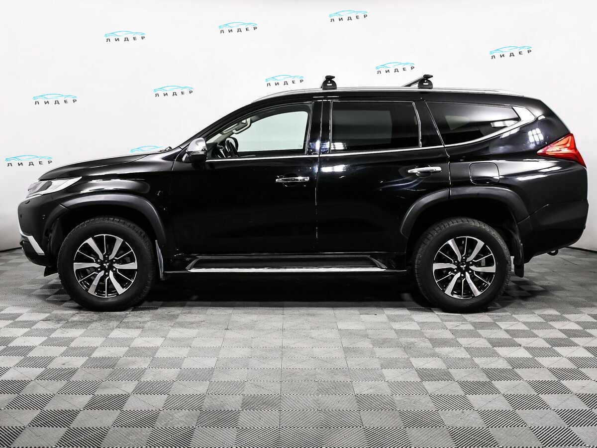 Б/У Митсубиши Паджеро Спорт 2018 года. Фото: #7