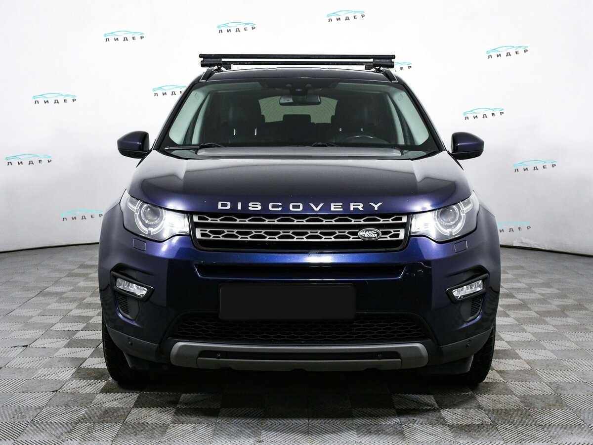 Б/У Лэнд Ровер Дискавери Спорт 2017 года. Фото: #1