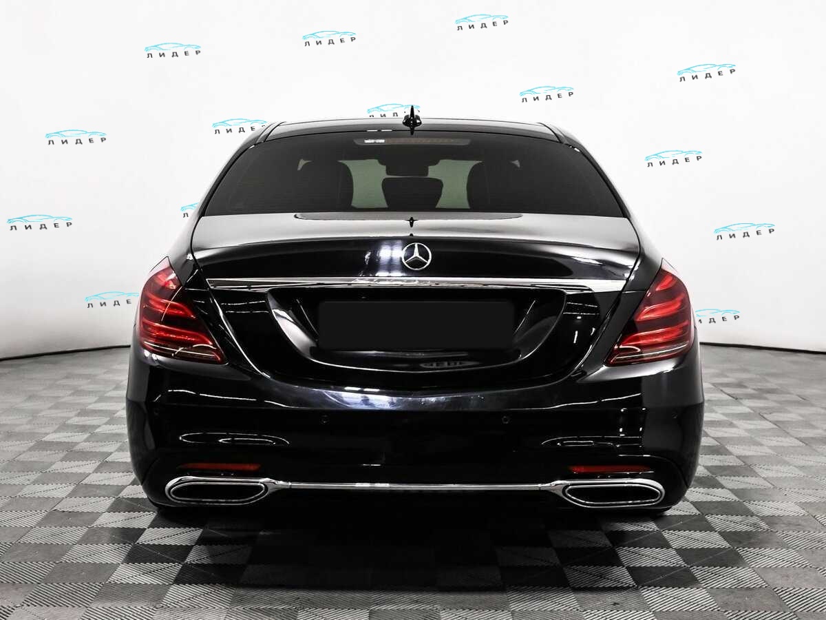Б/У Мерседес-Бенц С-Класс 2018 года. Фото: #5