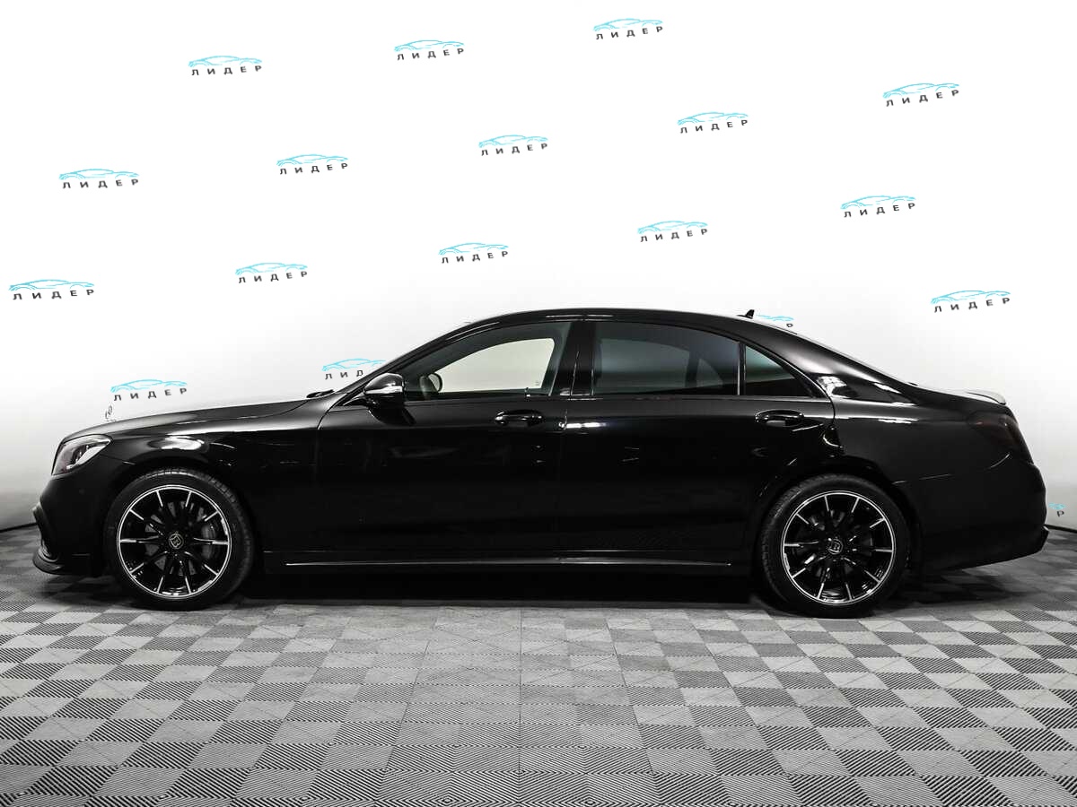 Б/У Мерседес-Бенц С-Класс 2018 года. Фото: #7