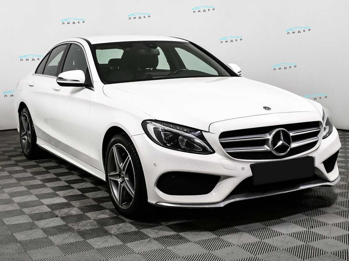 Б/У Мерседес-Бенц Ц-Класс 2017 года. Фото: #2