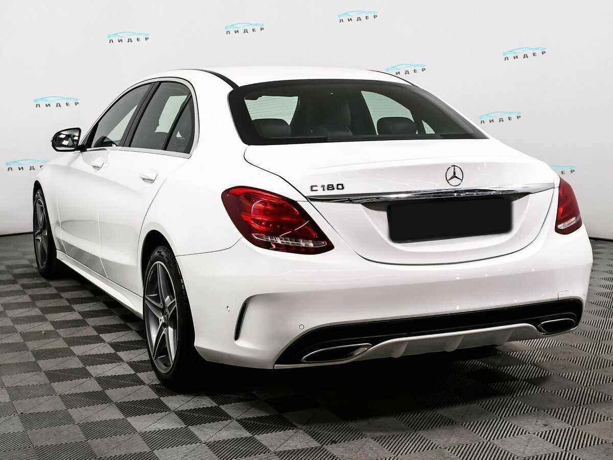 Б/У Мерседес-Бенц Ц-Класс 2017 года. Фото: #6