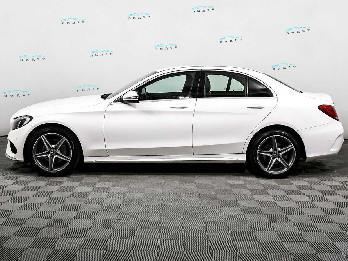 Б/У Мерседес-Бенц Ц-Класс 2017 года. Фото: #7