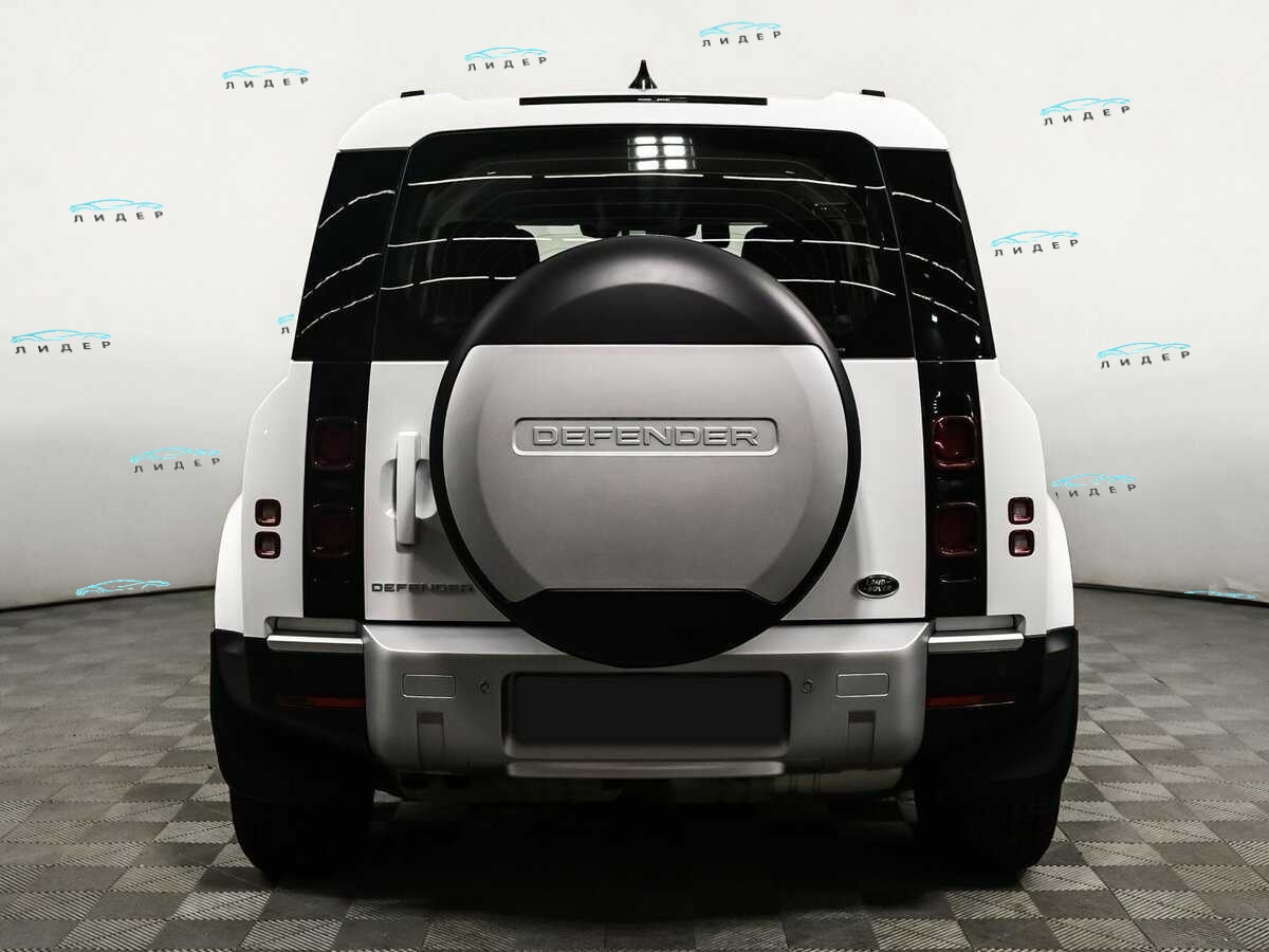 Б/У Лэнд Ровер Дефендер 2021 года. Фото: #5