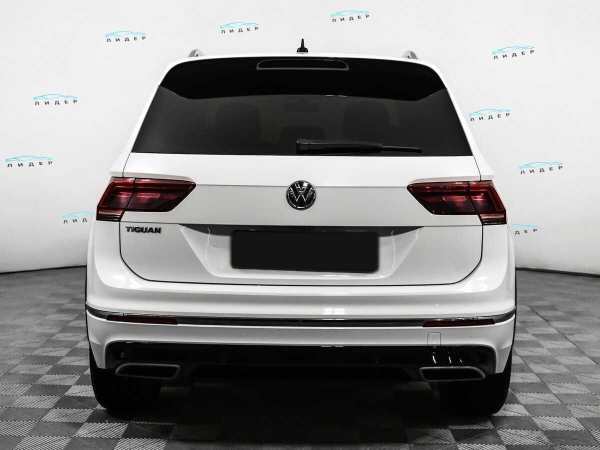 Б/У Фольксваген Тигуан 2018 года. Фото: #5
