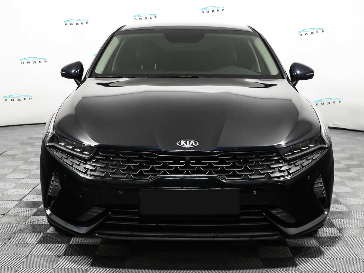Б/У Киа К5 2021 года. Фото: #1