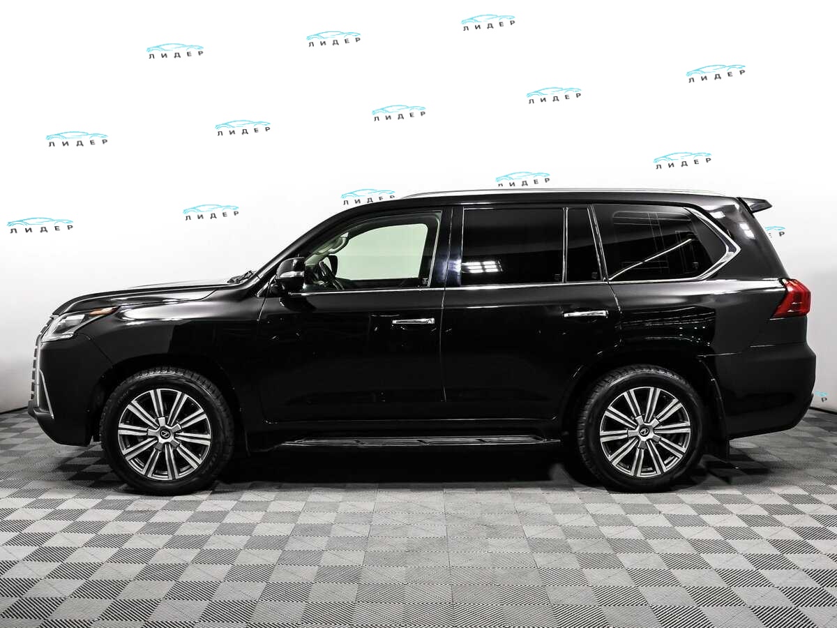 Б/У Лексус Л-Икс 2017 года. Фото: #7
