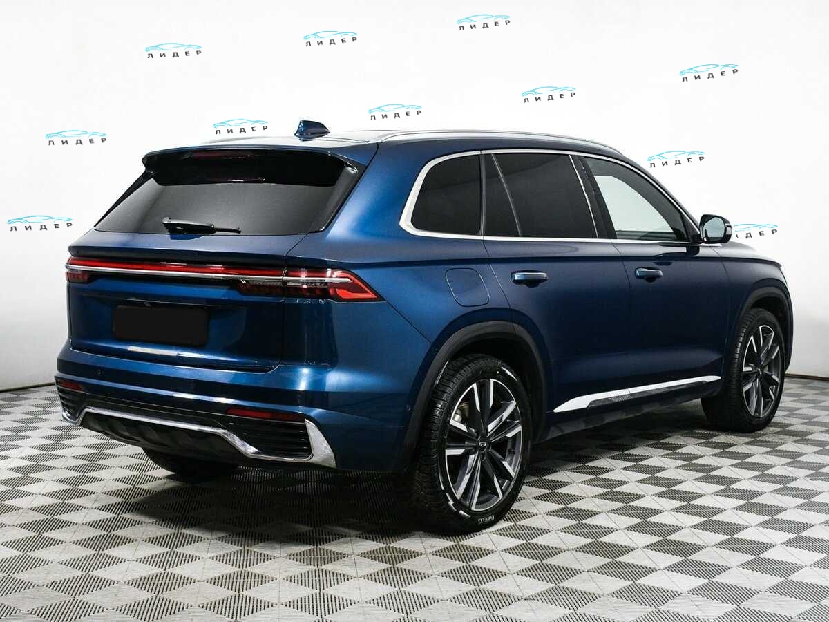 Б/У Джили Монжаро 2023 года. Фото: #3