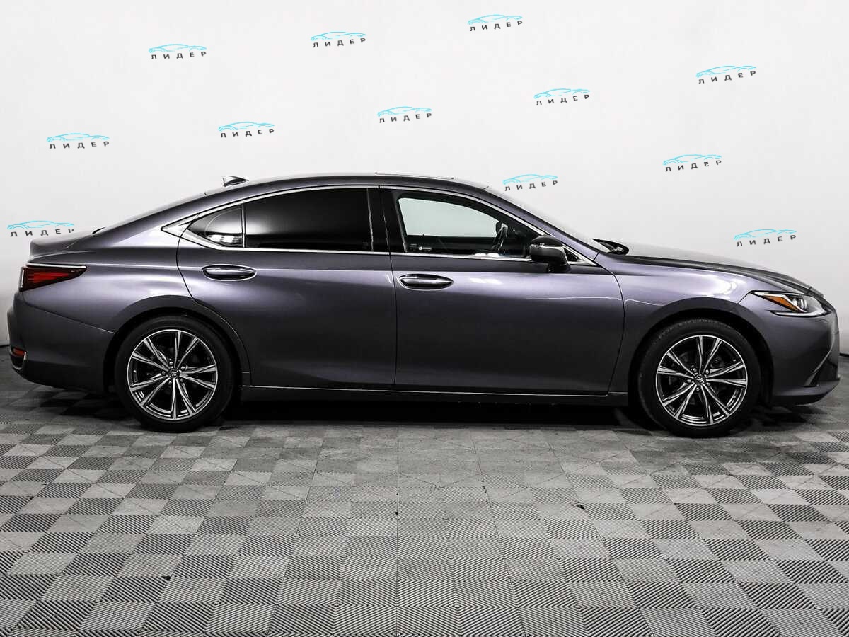 Б/У Лексус ЕС 2020 года. Фото: #3