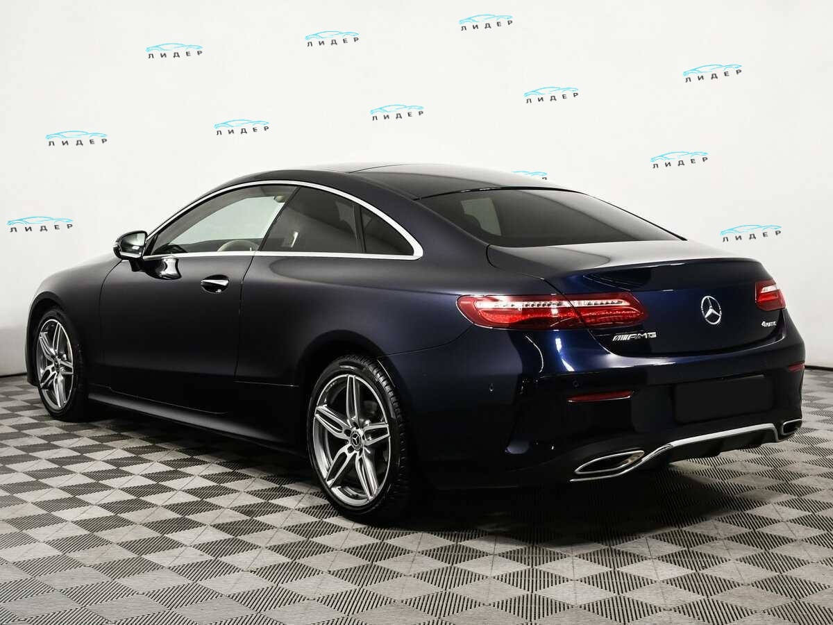 Б/У Мерседес-Бенц Е-Класс 2018 года. Фото: #6