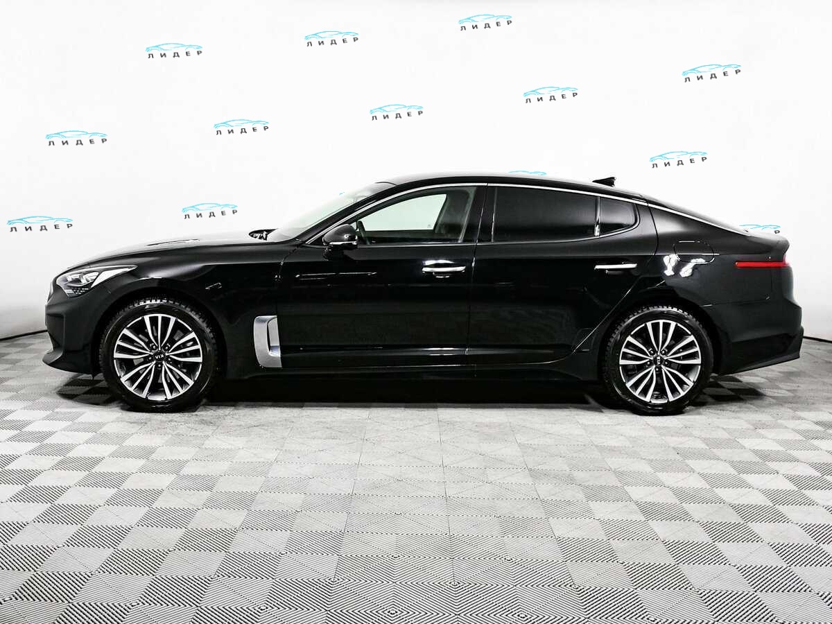 Б/У Киа Стингер 2019 года. Фото: #6